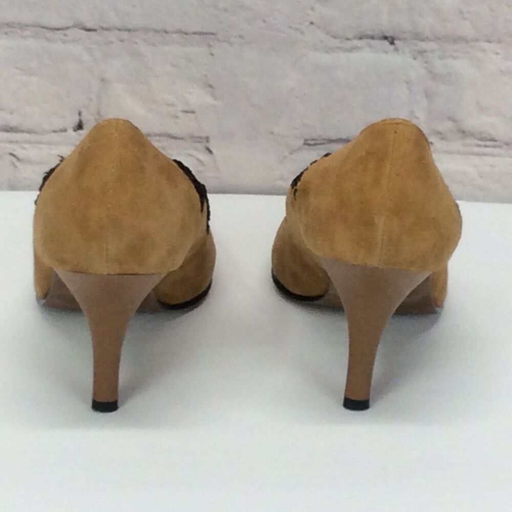 Ann Marino Leather Suede Pump Shoes Womens Size 7.5 Tan/Black Crochet Trim Heels - Picture 9 of 12